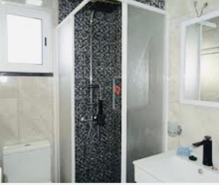 Lagos Accomodation Rooms Homestay *
